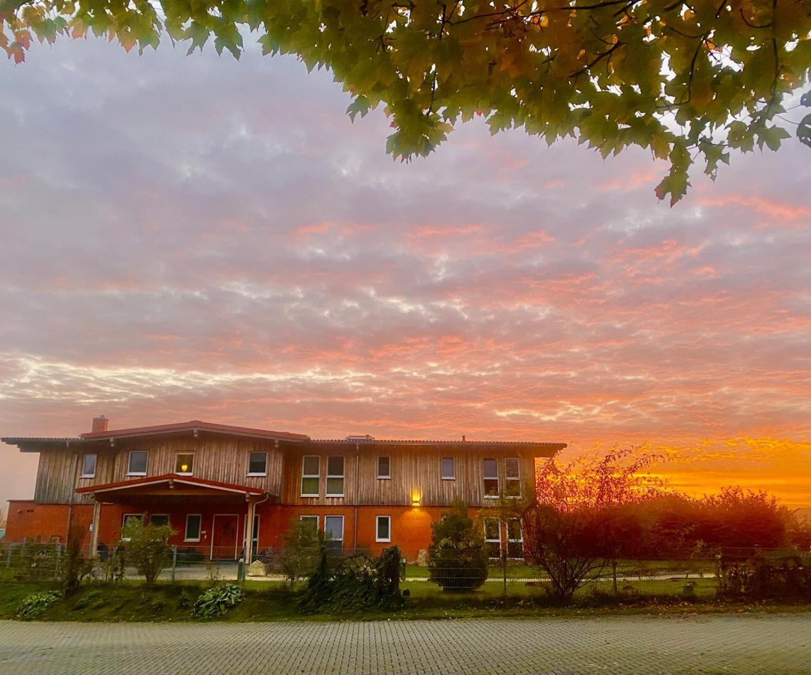 Hotel Rappenhof Breuna Esterno foto