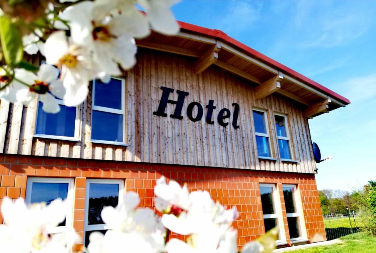 Hotel Rappenhof Breuna Esterno foto